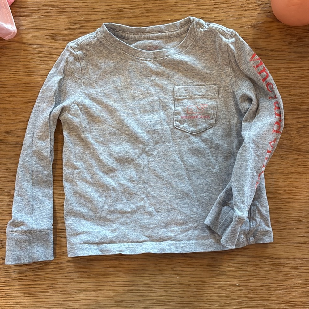 Vineyard Vines Heather Gray Long Sleeve Tee with Pink Whale Logo